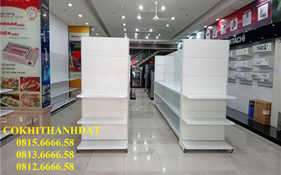 HOÀN THÀNH LẮP ĐẶT KỆ SIÊU THỊ TÔN LỖ CHO SHOWROOM NAMILUX TẠI TÂN BÌNH HỒ CHÍ MINH