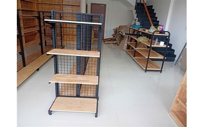 NHỮNG MẪU KỆ GỖ THÀNH ĐẠT SANG TRỌNG - ĐẸP - GIÁ TẠI KHO